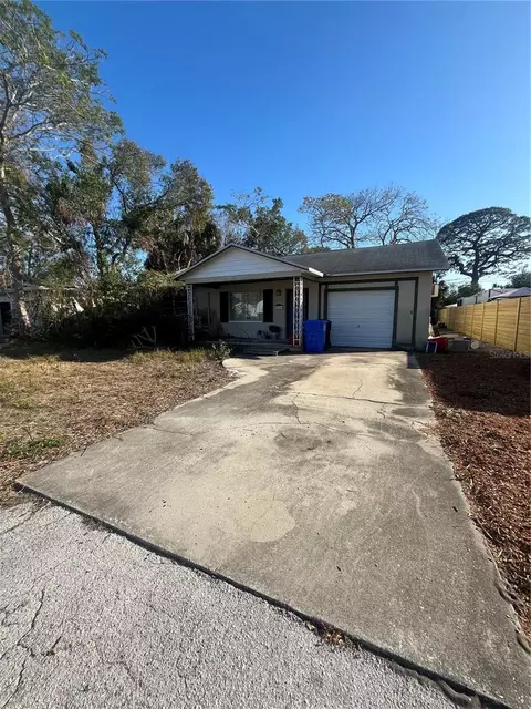 530 62nd Ave S, Saint Petersburg, FL 33704