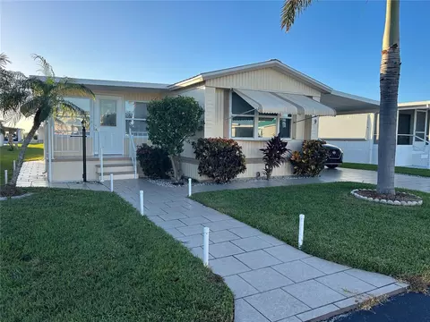 1601 Us Highway 441 SE #129, Okeechobee, FL 34974