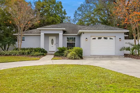 808 W Hollywood St, Tampa, FL 33604