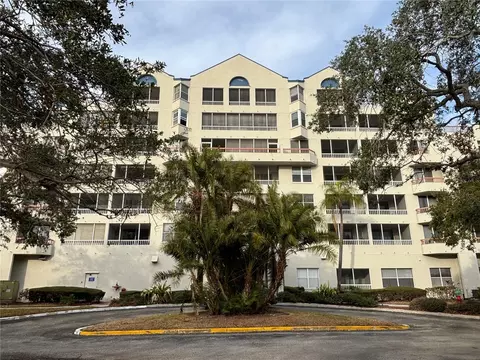 2333 Feather Sound Dr #B301, Clearwater, FL 33762