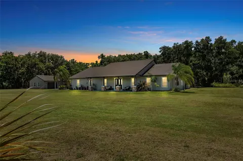 11307 Wagon Trail Run, Lithia, FL 33547