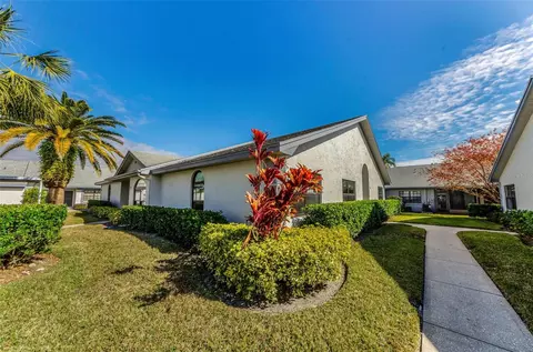2749 Countryside Blvd #18, Clearwater, FL 33761