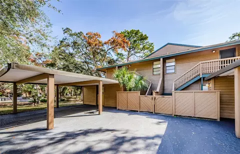 204 Lennox Rd W, Palm Harbor, FL 34683