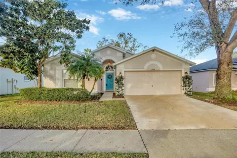 2706 Brookville Dr, Valrico, FL 33596