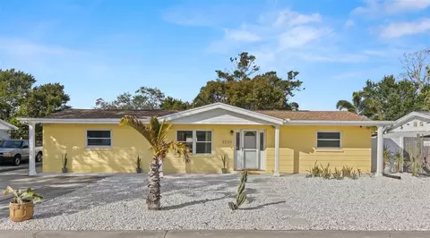 3235 Merita Dr, Holiday, FL 34691