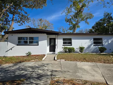 6413 N 48th St, Tampa, FL 33610