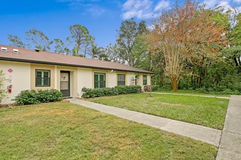 11511 113th St #12C, Seminole, FL 33778