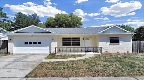 7435 Sandalwood Dr, Port Richey, FL 34668