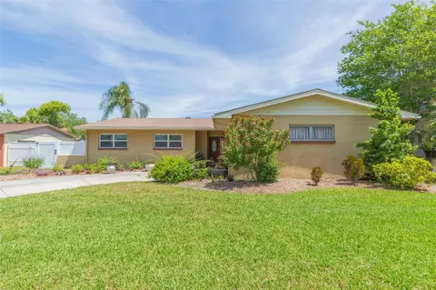8310 Archwood Cir, Tampa, FL 33615