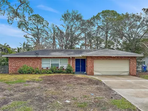 5225 Venetian Blvd NE, Saint Petersburg, FL 33703