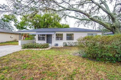 2004 W Meadowbrook Ave, Tampa, FL 33612