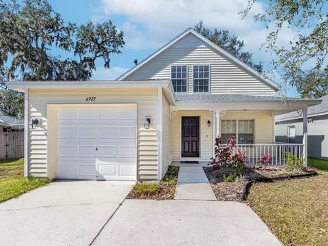 6927 Summer Harbor Ln, Riverview, FL 33578