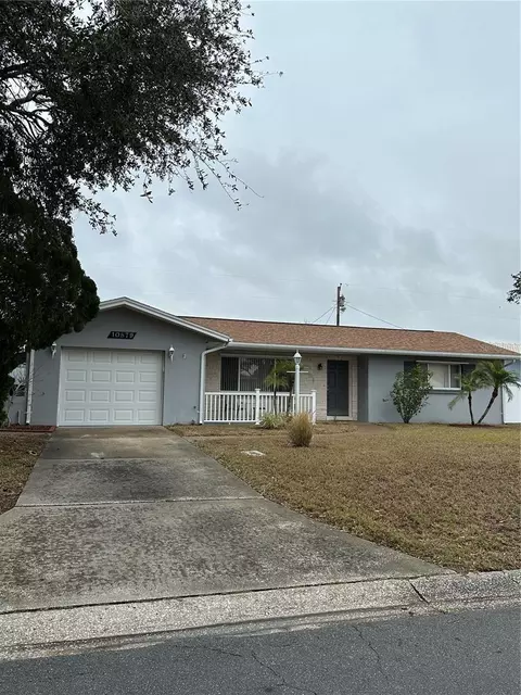 10879 91st Ave, Seminole, FL 33772
