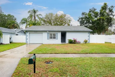 5127 Chatsworth Ave, Tampa, FL 33625