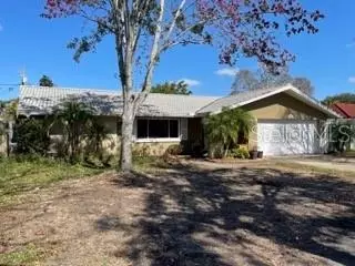 1700 Kay Dr, Largo, FL 33770