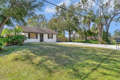 10228 Oslin St, Tampa, FL 33615