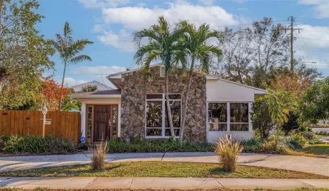 400 22nd Ave NE, Saint Petersburg, FL 33704