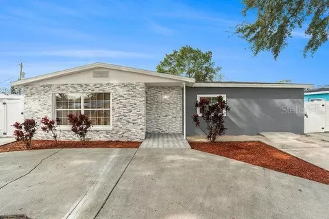 5118 Murray Hill Dr, Tampa, FL 33615