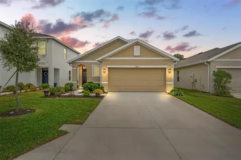 3304 Suncoast Plains Dr, Odessa, FL 33556