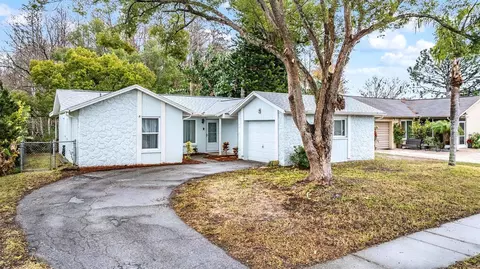 3510 Dellefield St, New Port Richey, FL 34655