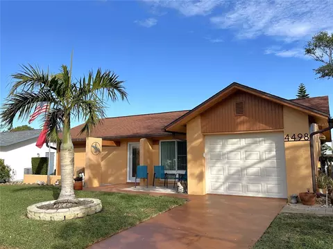 4498 Lake Blvd, Clearwater, FL 33762