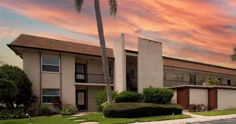 2750 E Bay Dr #1E, Largo, FL 33771