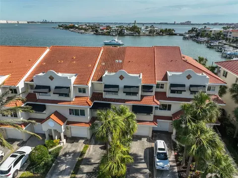 4625 Mirabella Ct, Saint Pete Beach, FL 33706