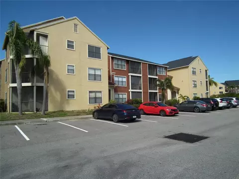 11901 4th St N #10105, Saint Petersburg, FL 33716