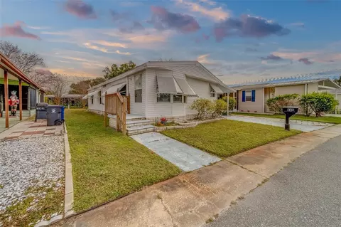 148 Gull Aire Blvd, Oldsmar, FL 34677