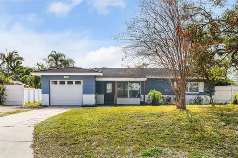 11320 114th Ave, Largo, FL 33778