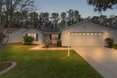 1309 Ballesteros Dr, The Villages, FL 32162