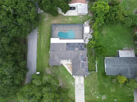 5615 Driftwood Dr, Lakeland, FL 33809