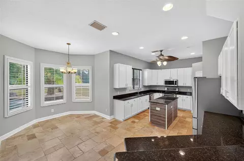 Kitchen - 3870 155th Ave E, Parrish, FL 34219 photo 3 of 5