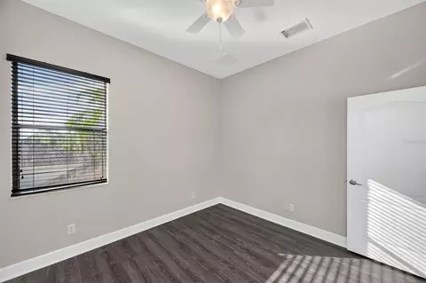 Bedroom - 3870 155th Ave E, Parrish, FL 34219 photo 4 of 10