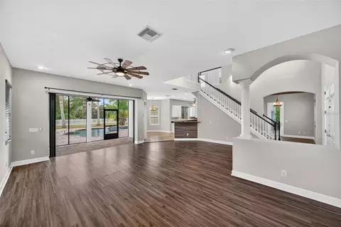 Living - 3870 155th Ave E, Parrish, FL 34219 photo 1 of 4