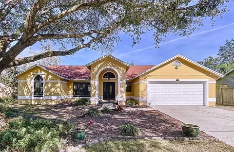 1334 Windsor Way, Lutz, FL 33559