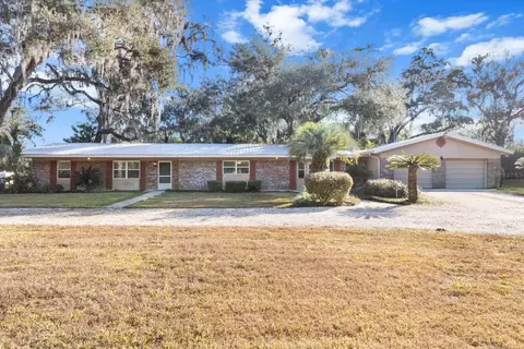 9181 S Mountain Lake Ave, Floral City, FL 34436