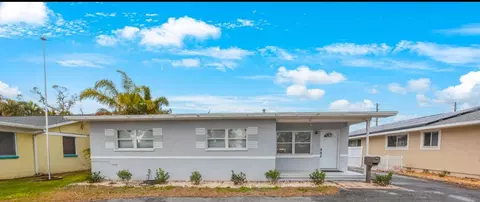 4551 14th Ave N, Saint Petersburg, FL 33713