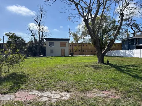3418 2nd Ave S, Saint Petersburg, FL 33711