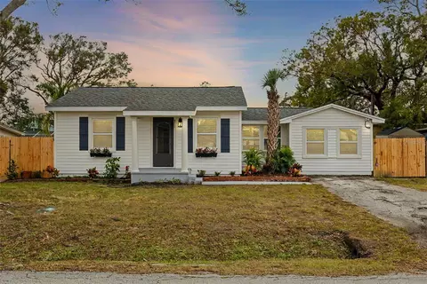 3111 Bay Ln, Clearwater, FL 33759