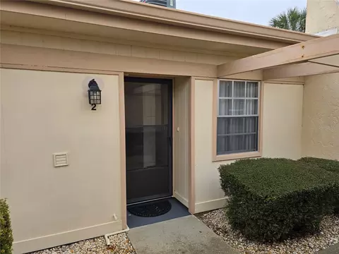 11122 Pembridge Ct #2, Port Richey, FL 34668