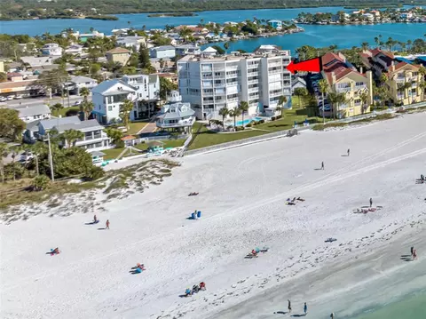 17980 Gulf Blvd #501, Redington Shores, FL 33708