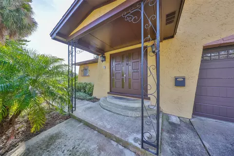 816 Knight St, Seffner, FL 33584