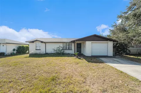 7310 Oakshire Dr, Port Richey, FL 34668