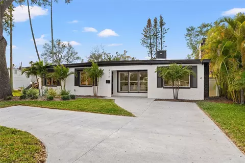 4210 Harrisburg St NE, Saint Petersburg, FL 33703