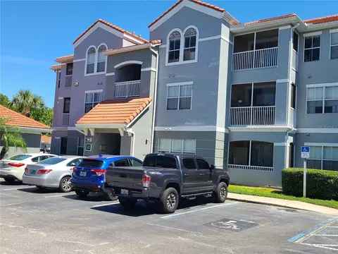 18001 Richmond Place Dr #721, Tampa, FL 33647