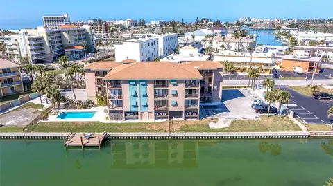 145 116th Ave, Treasure Island, FL 33706