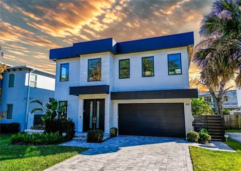818 W Adalee St, Tampa, FL 33603