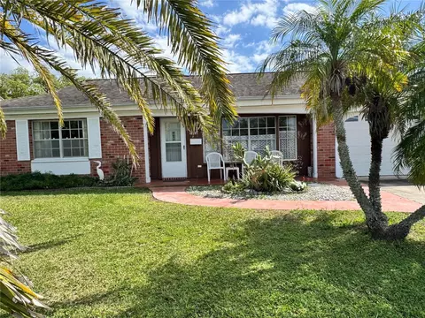 3722 Haven Dr, New Port Richey, FL 34652
