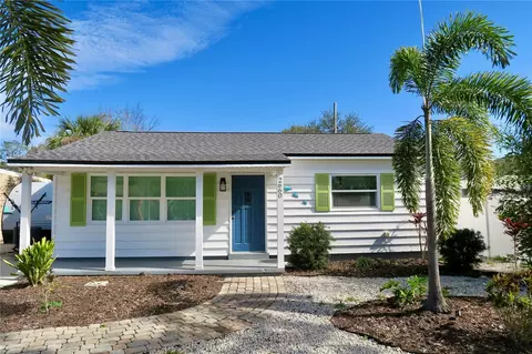 2660 Miriam St S, Gulfport, FL 33711